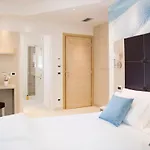 Domus