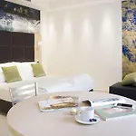 Domus 4*