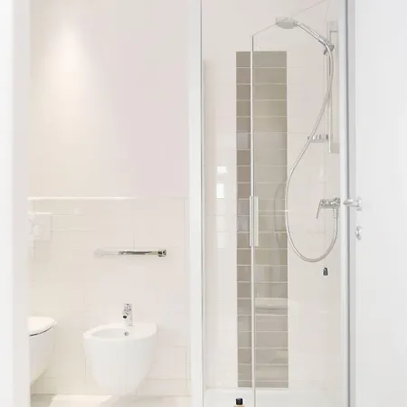 アパートホテル Domus