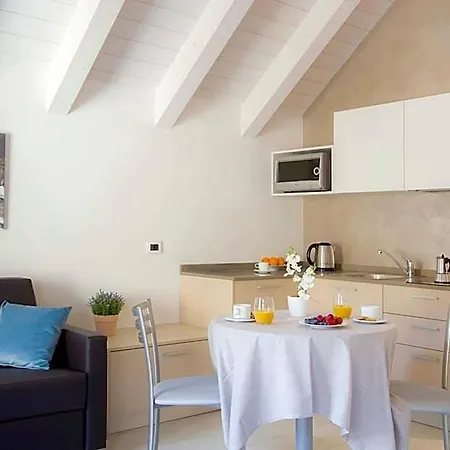 Domus Appart hôtel Domodossola