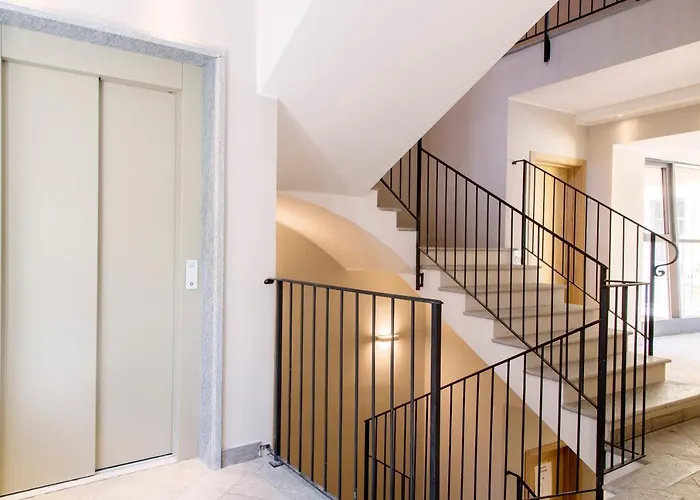 Aparthotel Domus 4*