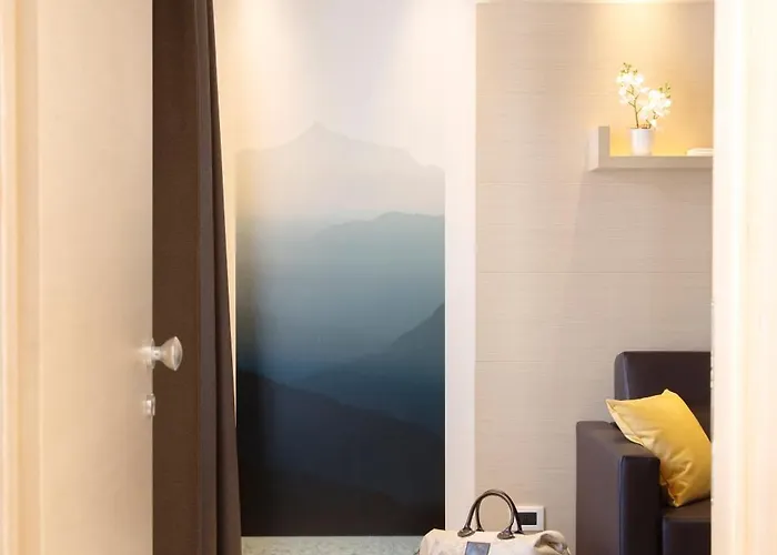 Aparthotel Domus 4*